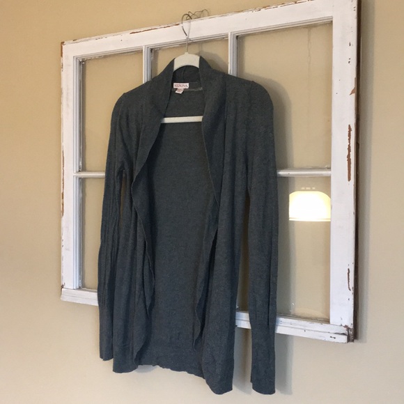 Cardigan - Picture 2 of 4